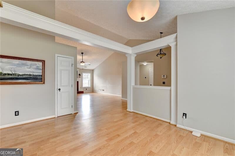 3 bedroom, 2 bathroom, 2,190 sq ft single family residence for sale at 5810 Tallantworth Crossing, Cumming, GA 30040 — photo 9