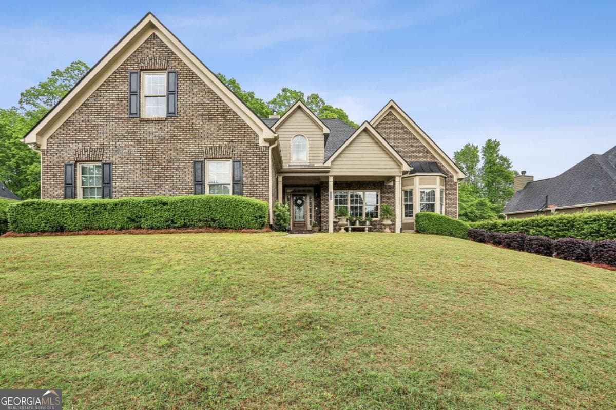 6 bedroom, 4.5 bathroom, 6,138 sq ft single family residence sold at 2656 White Rock Drive, Buford, GA 30519
