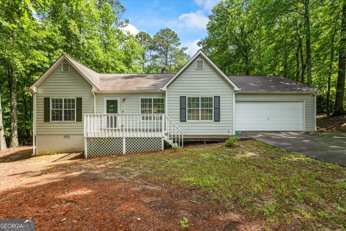 3 bedroom, 2 bathroom, 1,275 sq ft single family residence sold at 1154 Pinebrook Road, Auburn, GA 30011