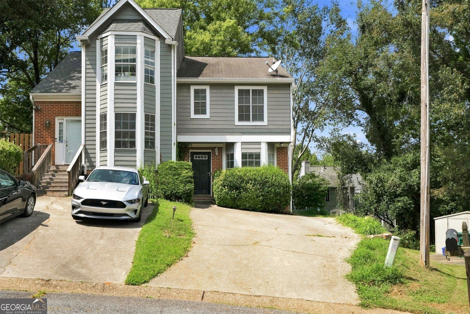 2 bedroom, 2.5 bathroom, 1,260 sq ft townhouse for rent at 5021 David Place, Smyrna, GA 30082 for $1,799 a month — photo 1 of 25