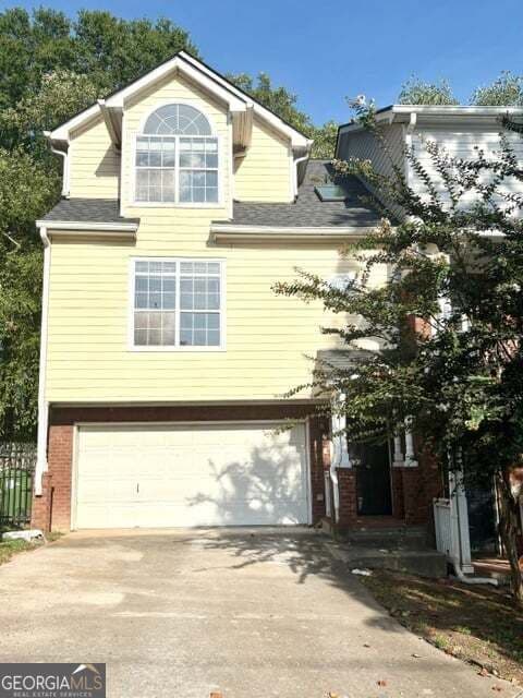 4 bedroom, 2.5 bathroom, 2,300 sq ft townhouse for rent at 580 Windsor Street, Atlanta, GA 30312 for $2,500 a month — photo 1 of 14
