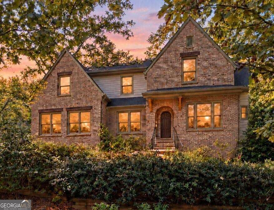 6 bedroom, 4.5 bathroom single family residence for sale at 3725 River Club Drive, Cumming, GA 30041 — photo 1 of 49