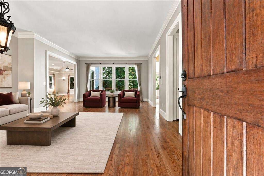 6 bedroom, 4.5 bathroom single family residence for sale at 3725 River Club Drive, Cumming, GA 30041 — photo 5
