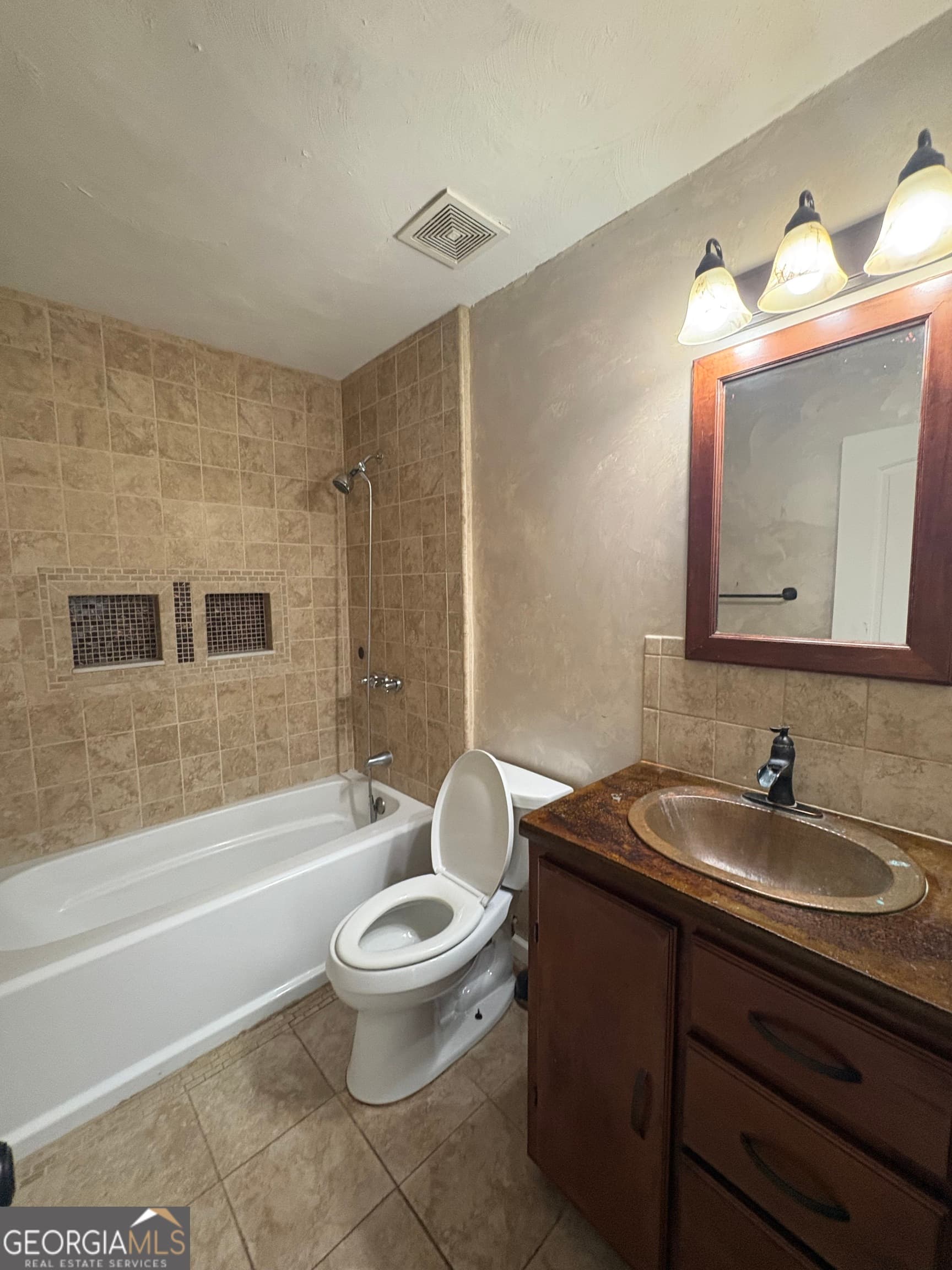 3 bedroom, 2 bathroom, 1,527 sq ft single family residence for rent at 112 Boxwood Court, Kingsland, GA 31548 for $2,150 a month — photo 6