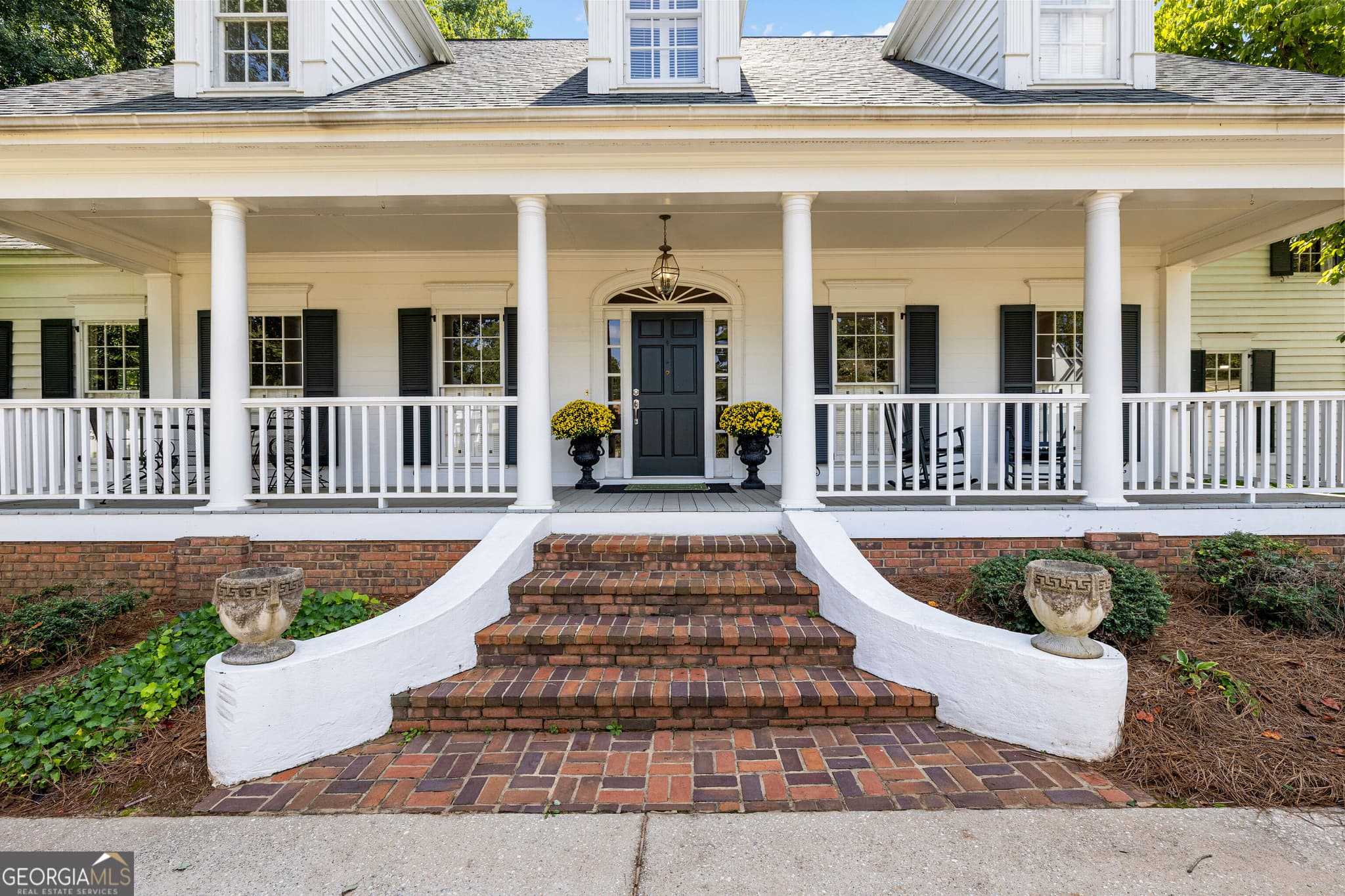 7 bedroom, 6 bathroom, 5,571 sq ft single family residence for sale at 65 Highlands Point, Newnan, GA 30265 — photo 5