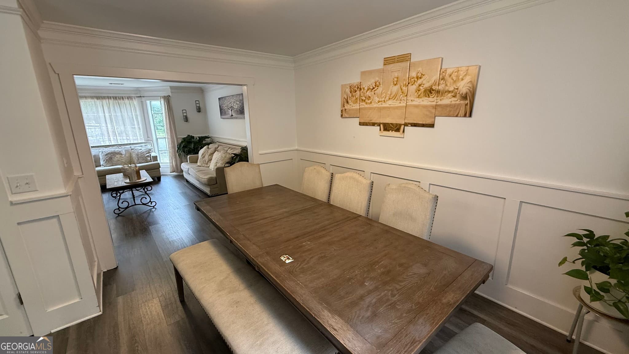 6 bedroom, 2.5 bathroom, 850 sq ft single family residence for sale at 4041 Brittan Glade Trail, Snellville, GA 30039 — photo 4