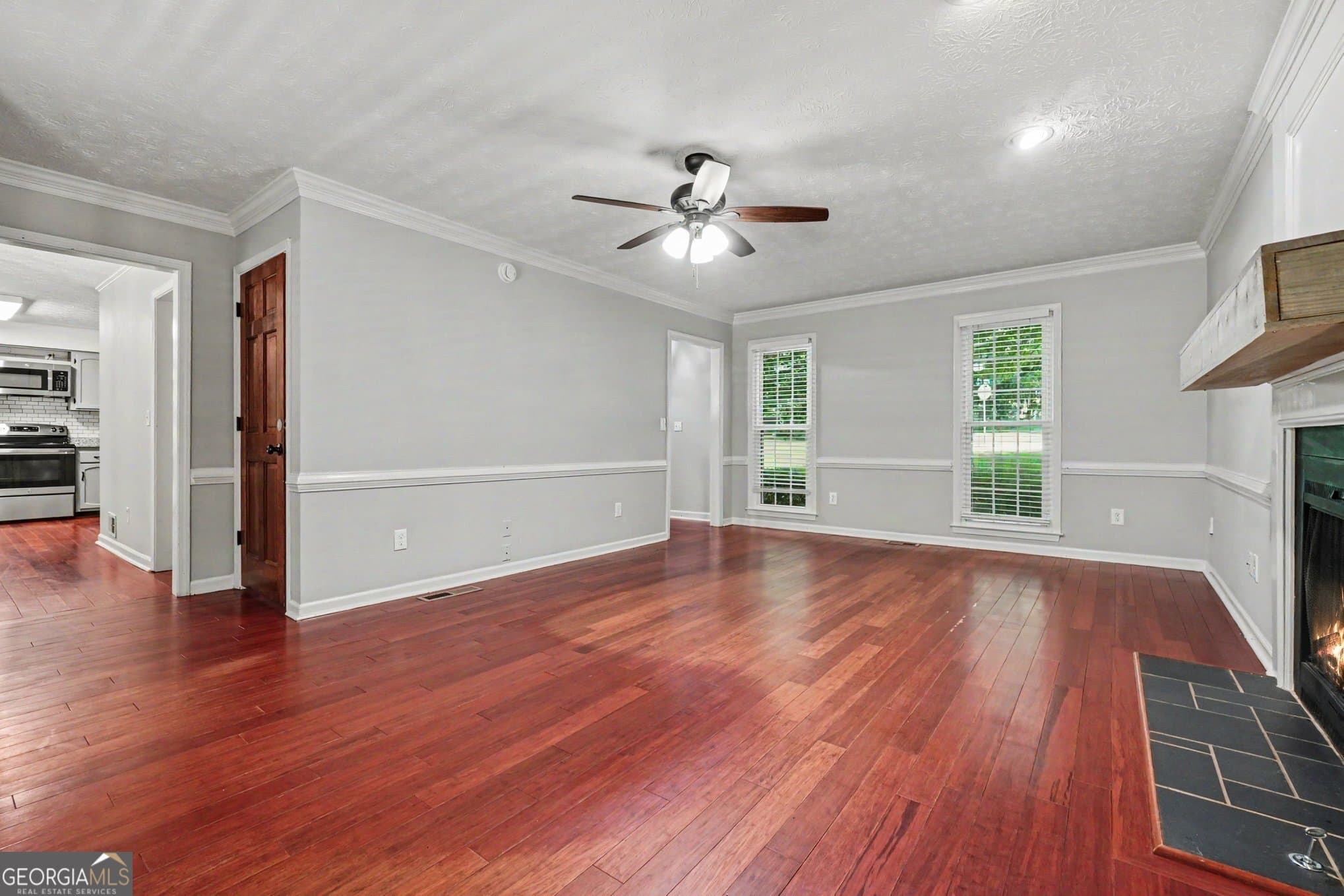 3 bedroom, 2.5 bathroom, 2,218 sq ft single family residence for sale at 30 Flint Ridge Drive, Mableton, GA 30126 — photo 7