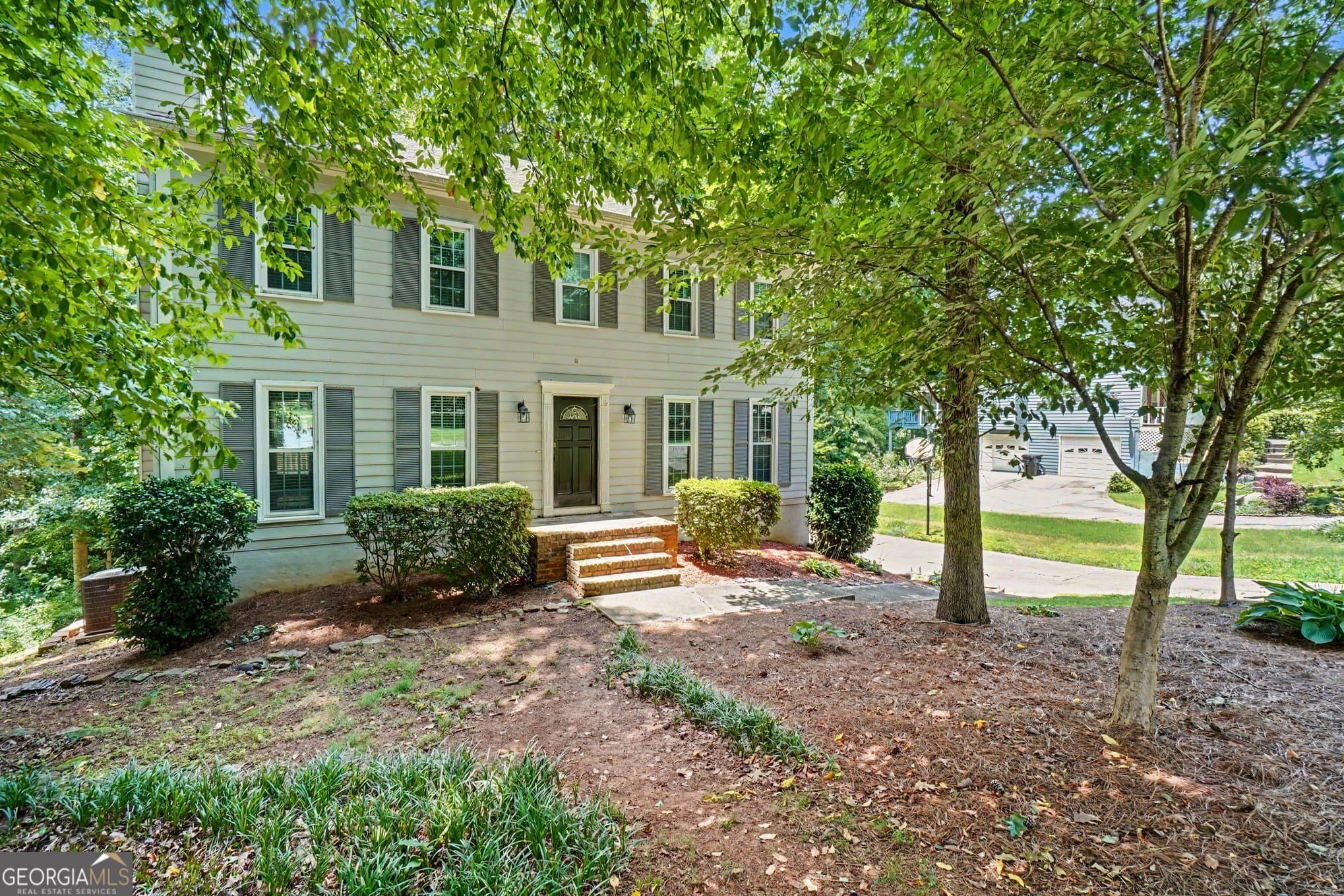 3 bedroom, 2.5 bathroom, 2,218 sq ft single family residence for sale at 30 Flint Ridge Drive, Mableton, GA 30126 — photo 1 of 29