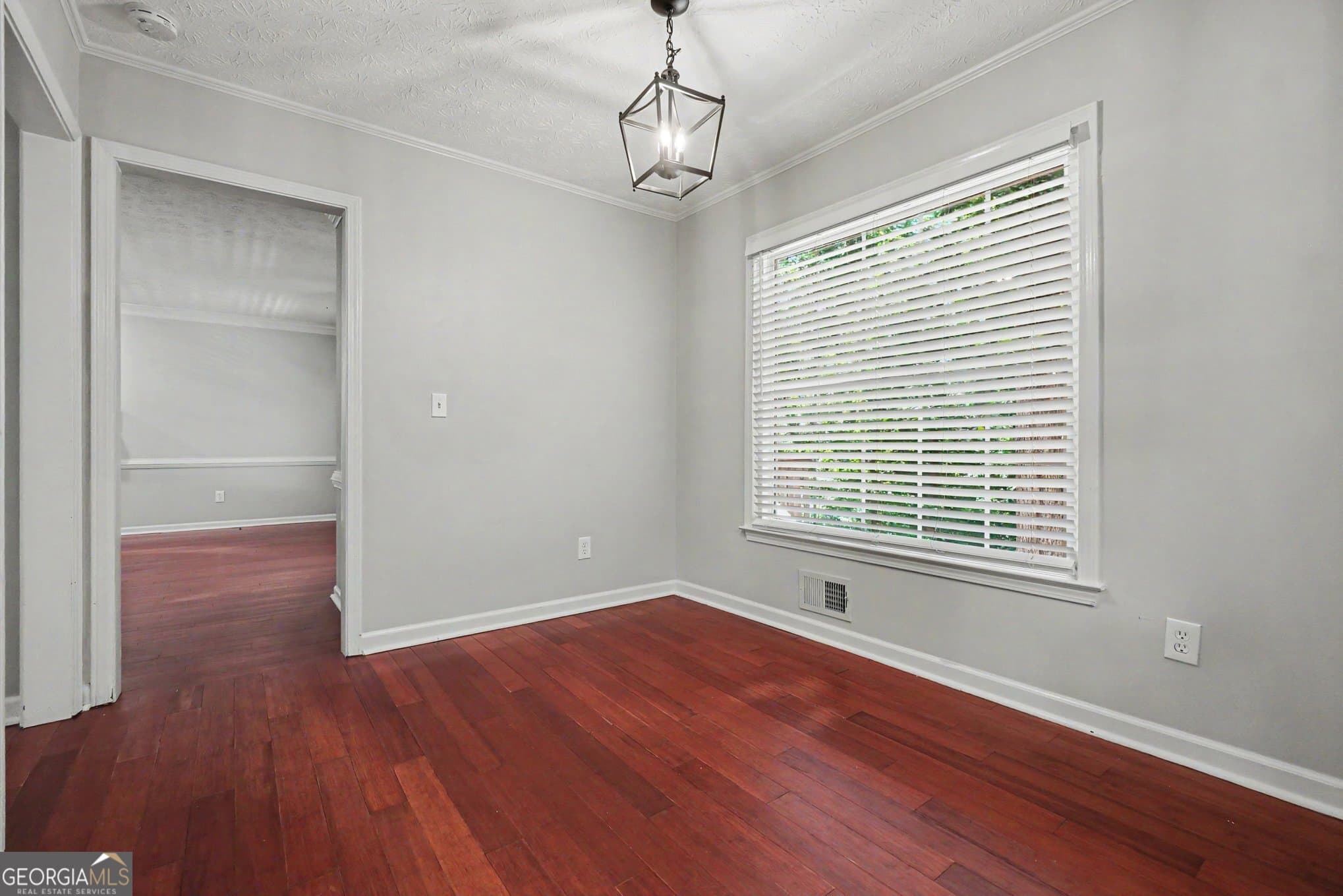3 bedroom, 2.5 bathroom, 2,218 sq ft single family residence for sale at 30 Flint Ridge Drive, Mableton, GA 30126 — photo 8