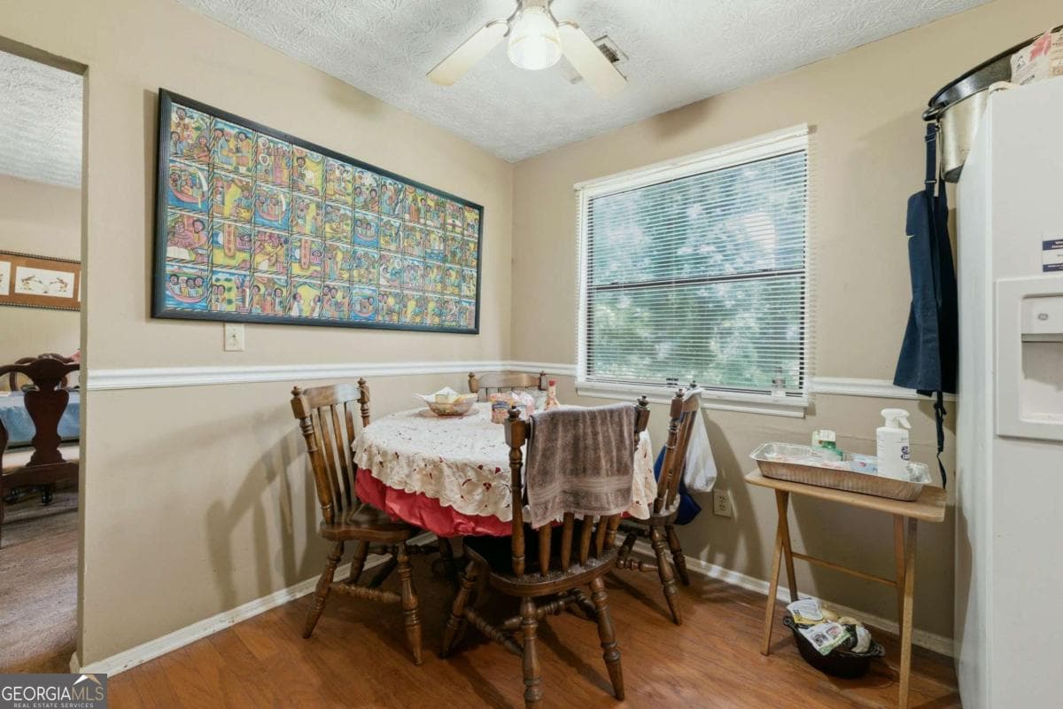 3 bedroom, 2 bathroom, 1,196 sq ft single family residence for sale at 3957 Brookstone Court, Ellenwood, GA 30294 — photo 9