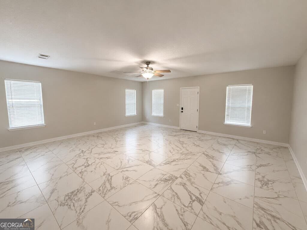 3 bedroom, 2 bathroom, 1,961 sq ft single family residence for sale at 68 Patten Avenue, Lakeland, GA 31635 — photo 6