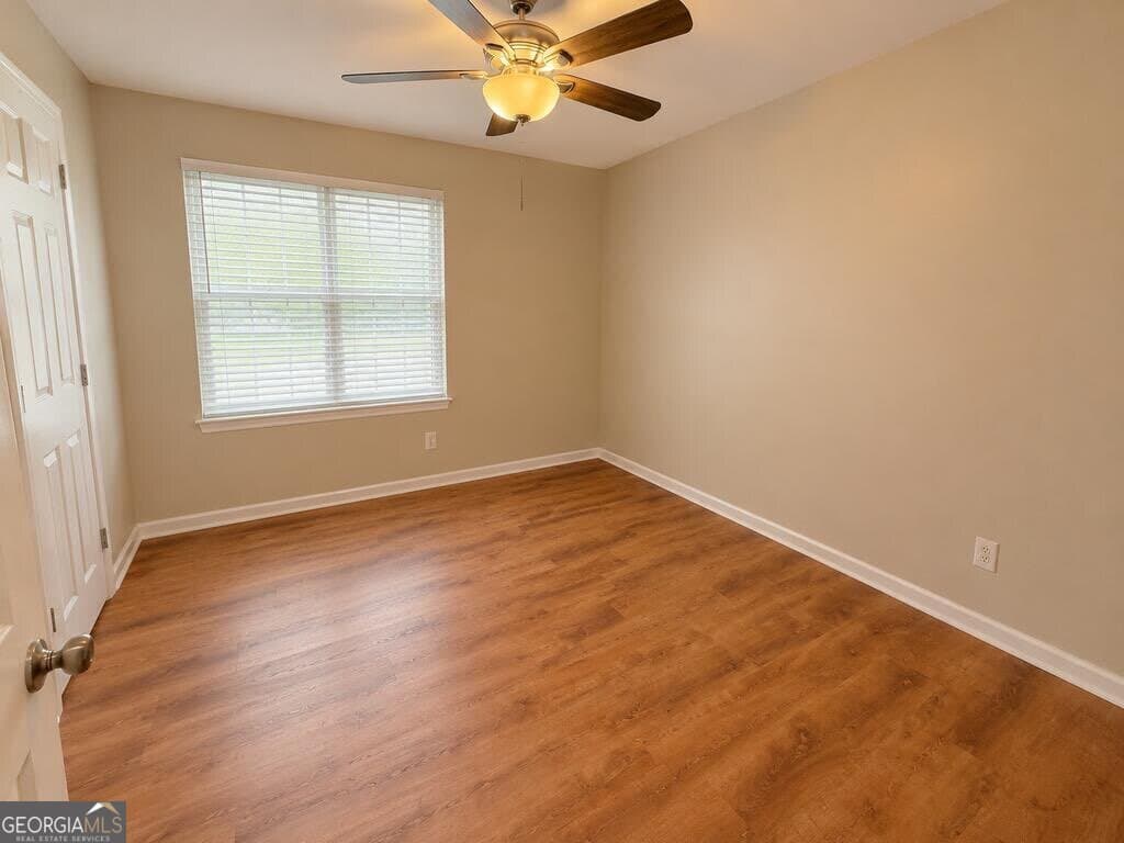 3 bedroom, 2 bathroom, 1,961 sq ft single family residence for sale at 68 Patten Avenue, Lakeland, GA 31635 — photo 9