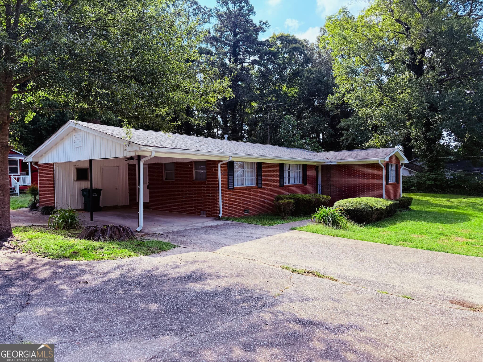 3 bedroom, 2 bathroom, 1,518 sq ft single family residence for sale at 125 Hwy 113, Carrollton, GA 30117 — photo 7