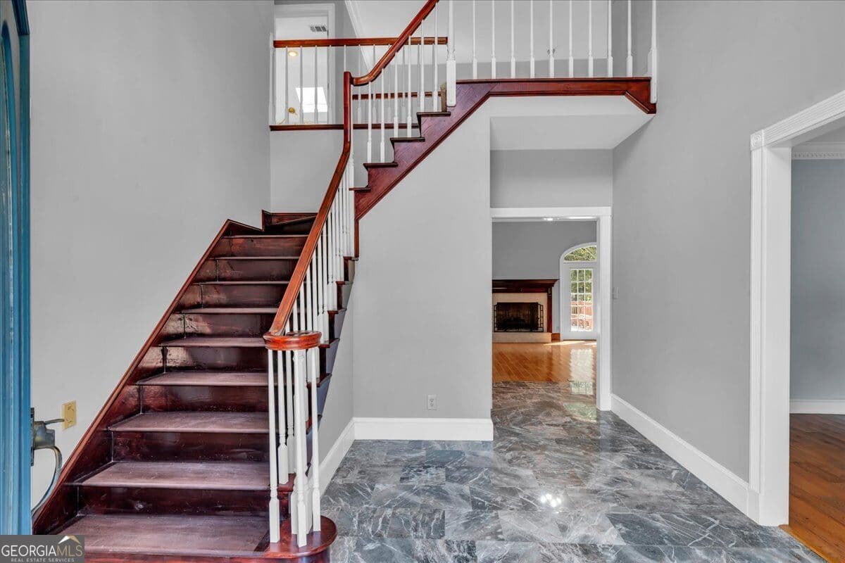5 bedroom, 4.5 bathroom, 4,567 sq ft single family residence for sale at 98 Beverly Drive, Bonaire, GA 31005 — photo 2