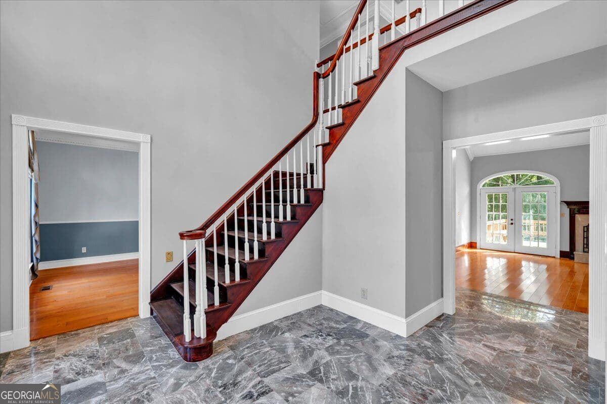 5 bedroom, 4.5 bathroom, 4,567 sq ft single family residence for sale at 98 Beverly Drive, Bonaire, GA 31005 — photo 4