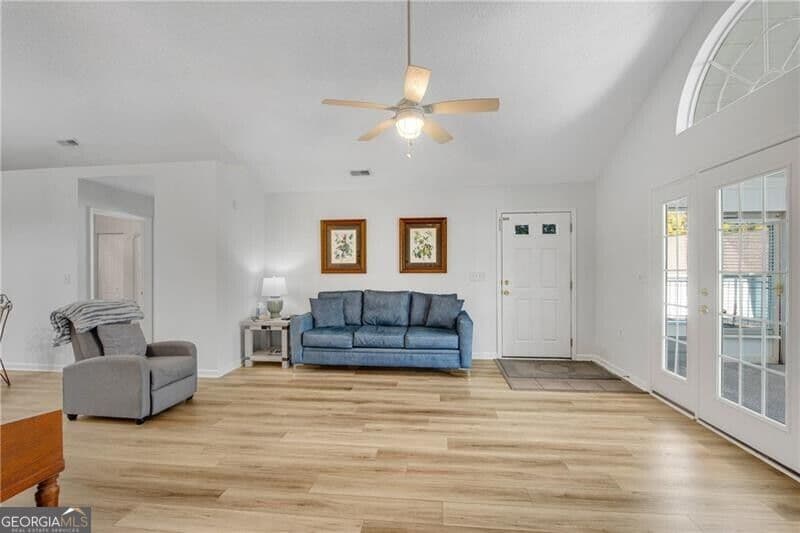 2 bedroom, 2 bathroom, 1,560 sq ft condominium for sale at 35104 Harvest Ridge Lane 35, Johns Creek, GA 30022 — photo 4