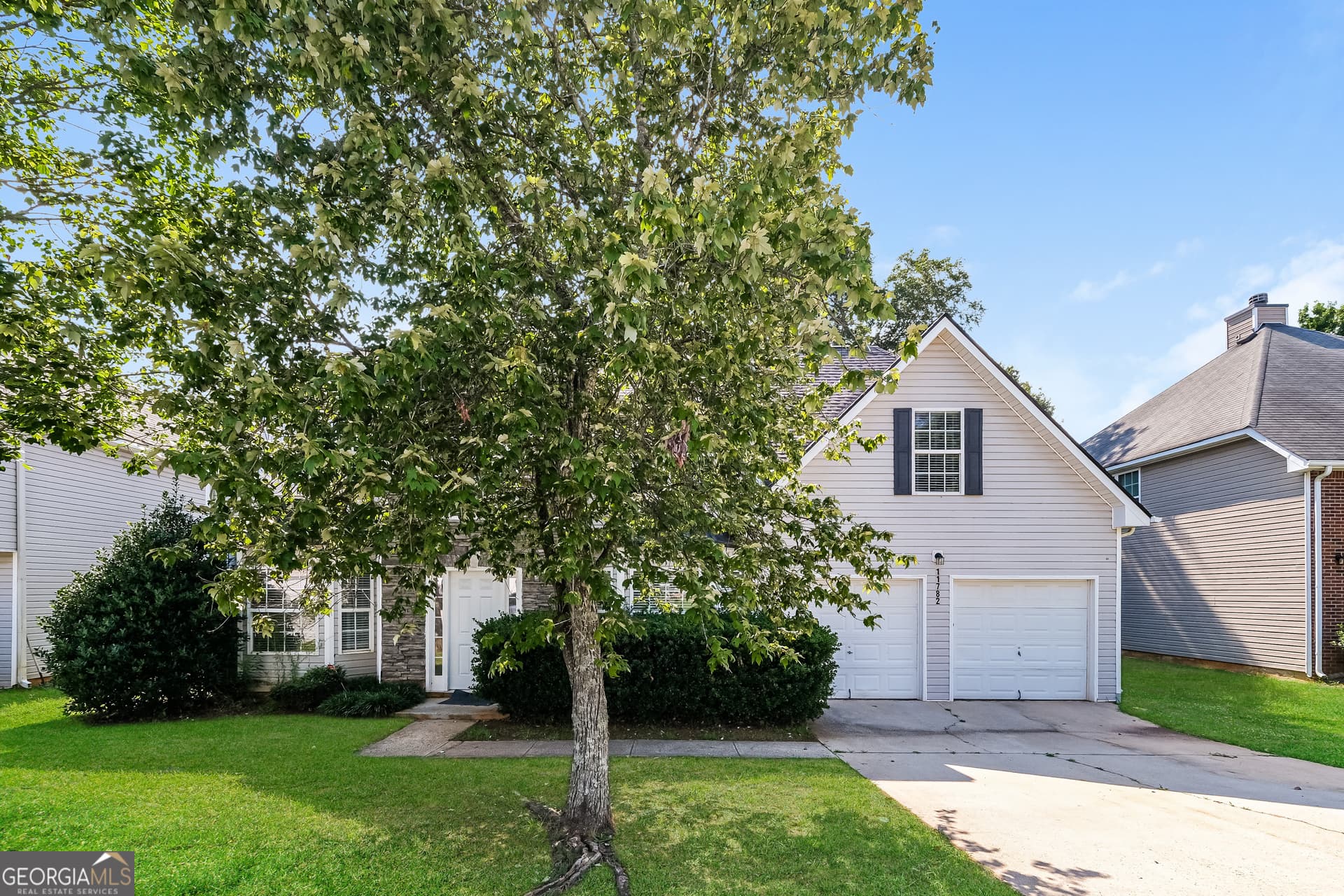 4 bedroom, 2.5 bathroom, 2,714 sq ft single family residence sold at 11782 Registry Boulevard, Hampton, GA 30228