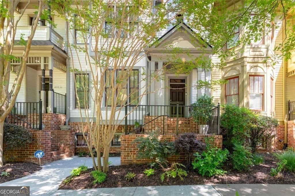 4 bedroom, 4.5 bathroom, 3,465 sq ft townhouse sold at 499 Moreland Avenue I, Atlanta, GA 30307