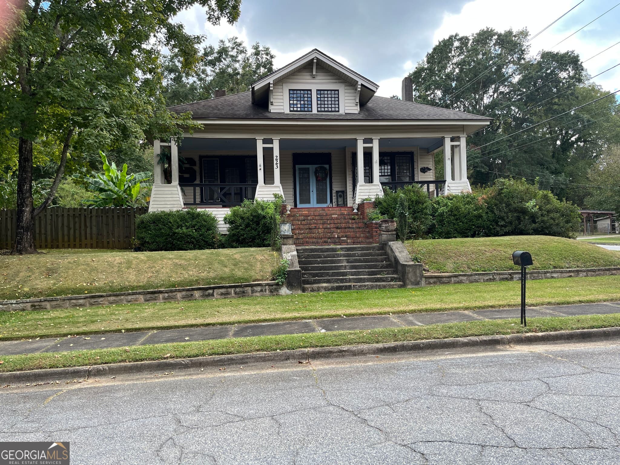 3 bedroom, 2.5 bathroom, 2,630 sq ft single family residence for sale at 223 5th Street, Manchester, GA 31816