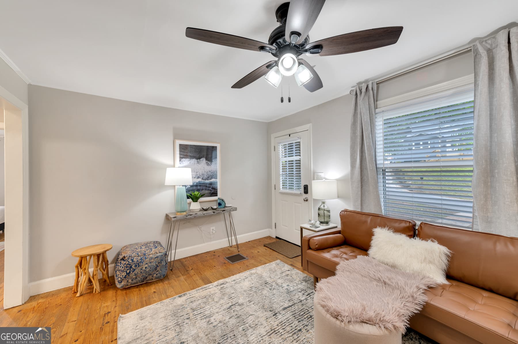 2 bedroom, 1 bathroom, 975 sq ft single family residence for rent at 192 Woods Drive, Marietta, GA 30060 for $3,600 a month — photo 4