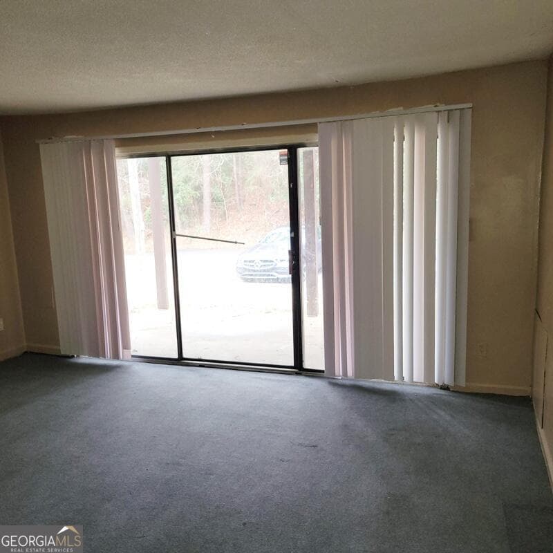 2 bedroom, 2 bathroom, 1,180 sq ft condominium for sale at 3575 Oakvale Road 703A, Decatur, GA 30034 — photo 2