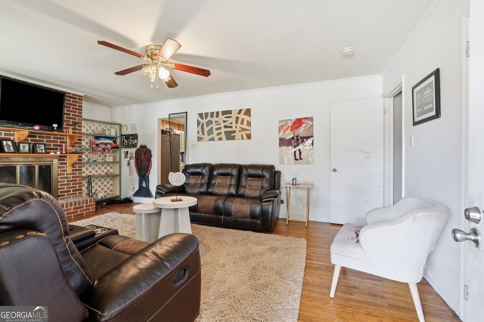 3 bedroom, 1.5 bathroom, 1,358 sq ft single family residence for sale at 327 Poplar Street, Toccoa, GA 30577 — photo 4