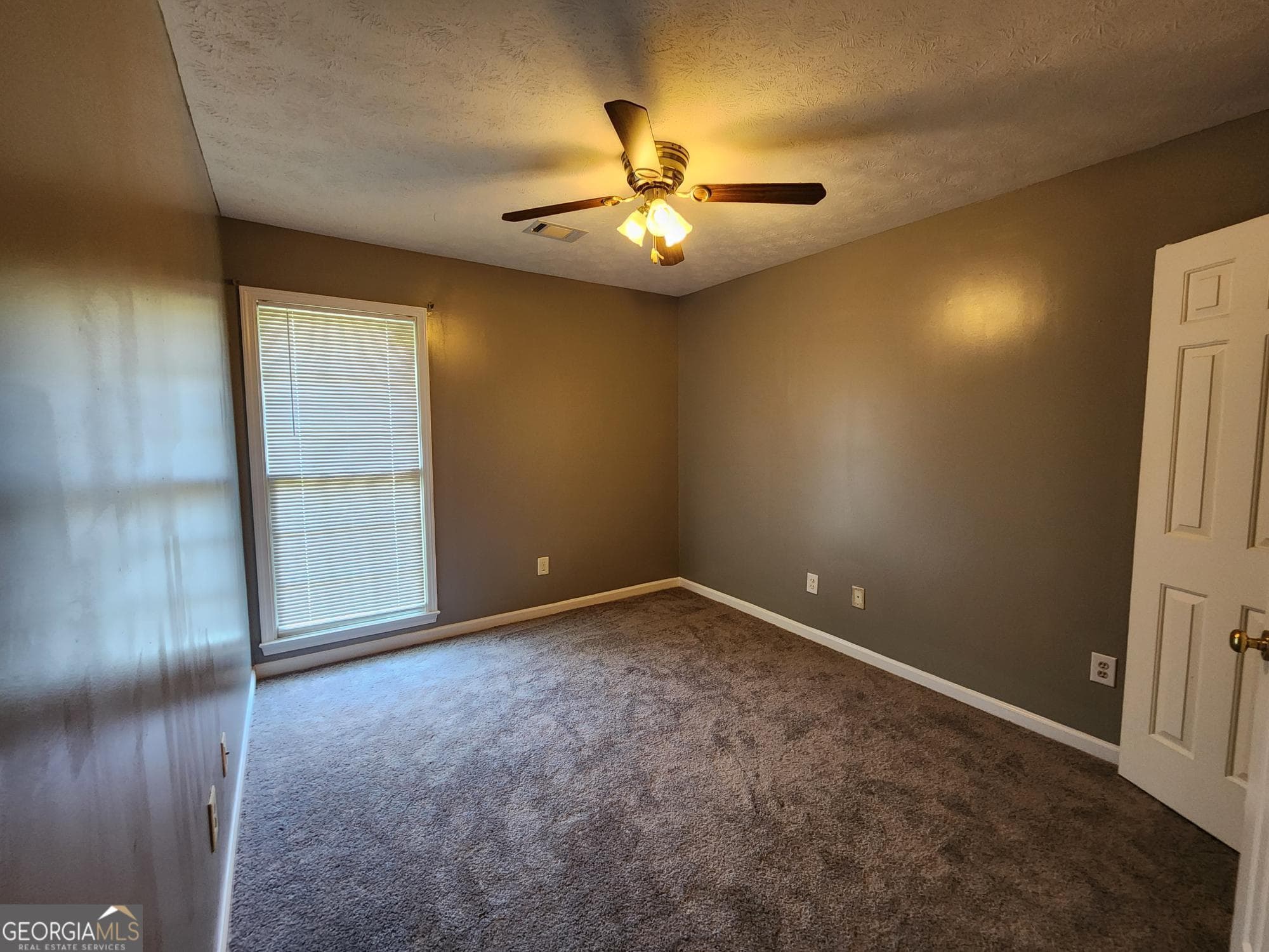 3 bedroom, 2 bathroom, 1,853 sq ft single family residence for rent at 7184 Village Loop, Columbus, GA 31904 for $2,200 a month — photo 6