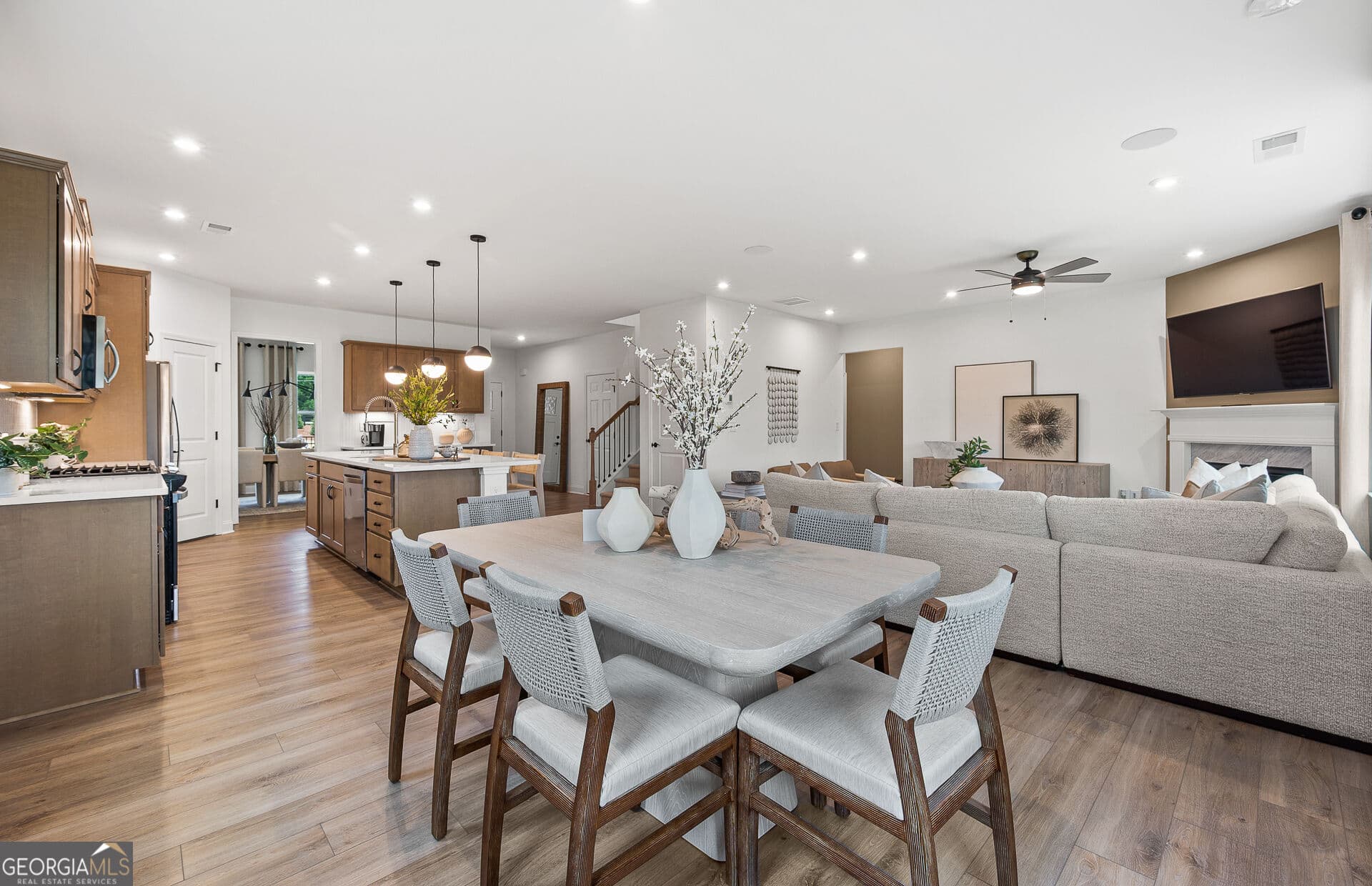 5 bedroom, 3 bathroom, 3,164 sq ft single family residence for sale at 1672 Branch Creek Drive -LOT 112, Cumming, GA 30040 — photo 8