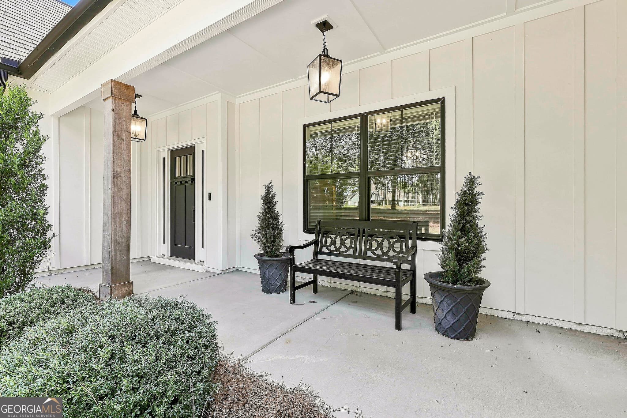 4 bedroom, 3.5 bathroom, 3,717 sq ft single family residence for sale at 35 Fern Mill Lane, Senoia, GA 30276 — photo 6