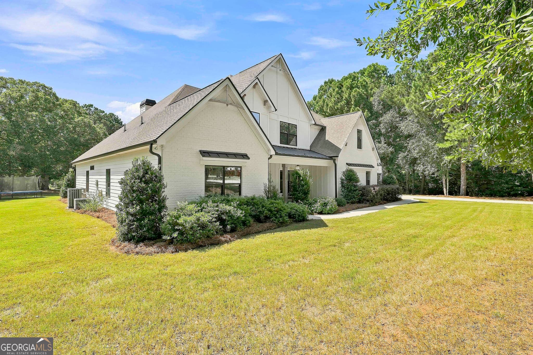4 bedroom, 3.5 bathroom, 3,717 sq ft single family residence for sale at 35 Fern Mill Lane, Senoia, GA 30276 — photo 5