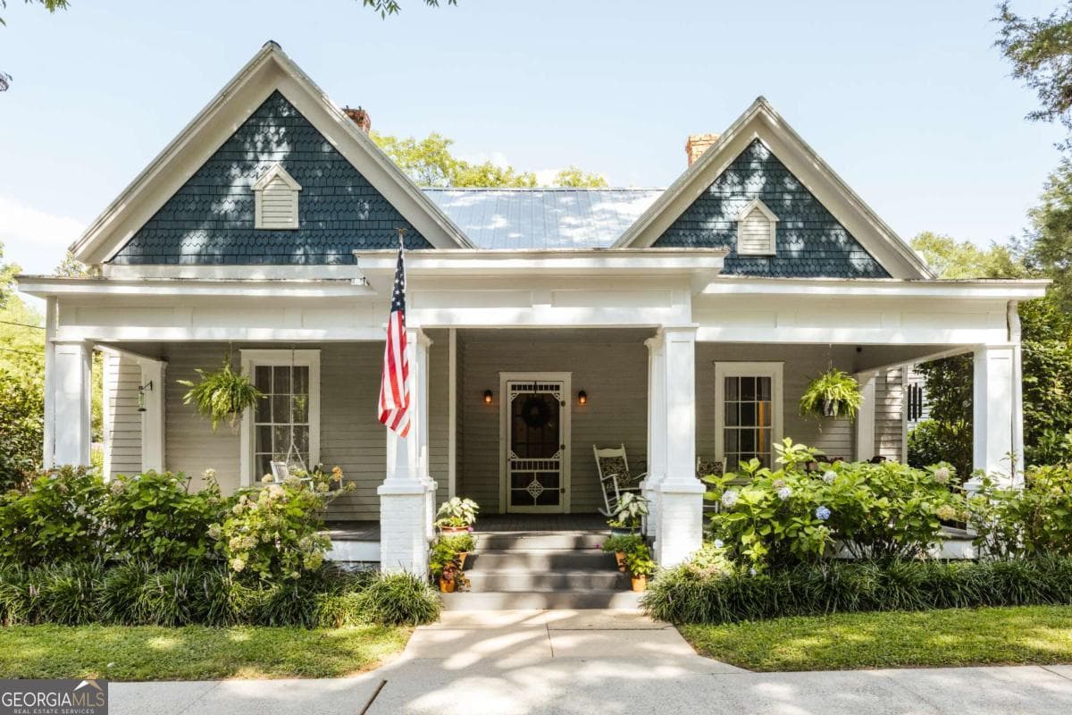 3 bedroom, 2 bathroom, 1,828 sq ft single family residence sold at 1725 Madison Street, Comer, GA 30629