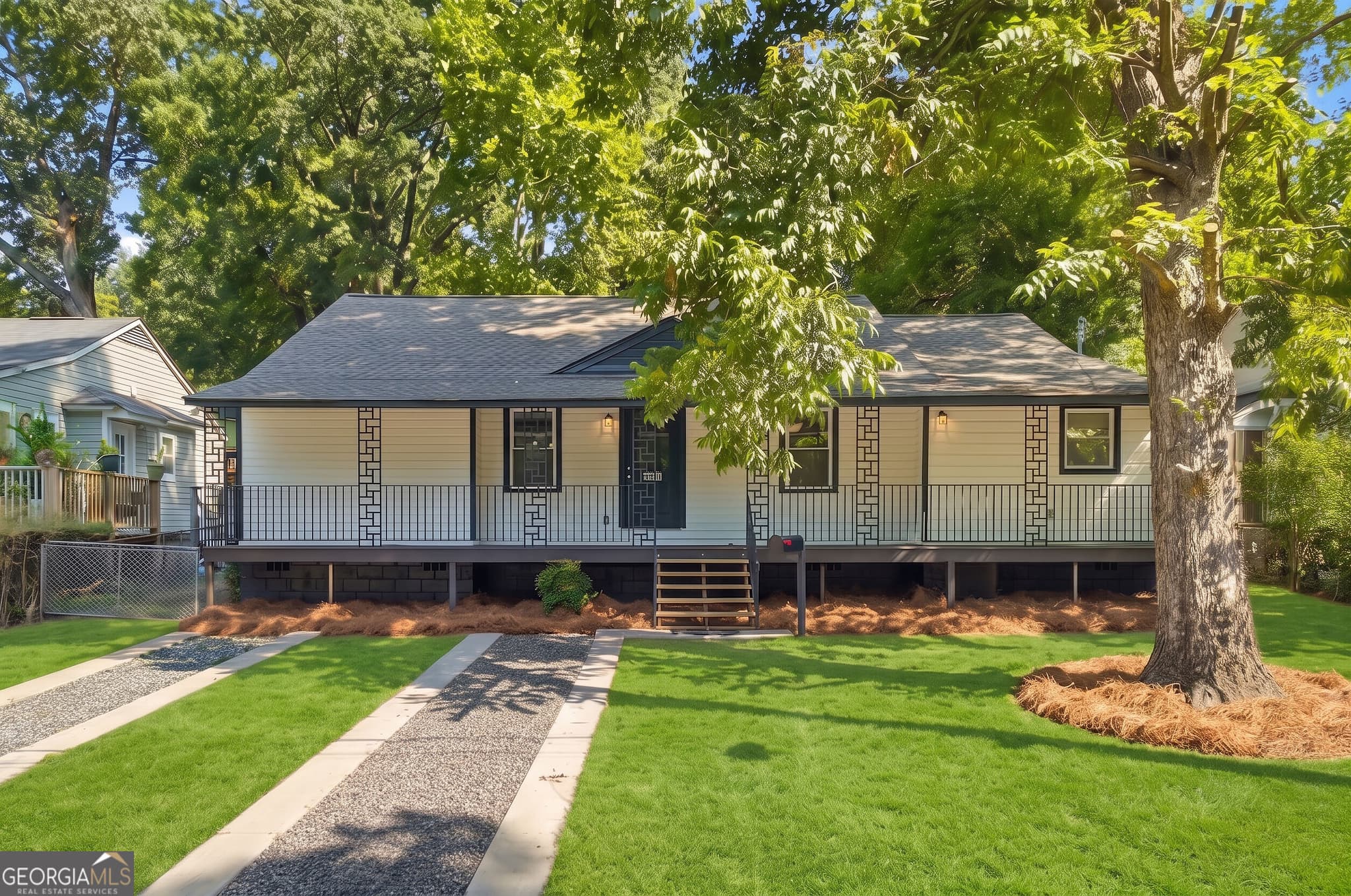 5 bedroom, 2 bathroom, 1,588 sq ft single family residence for sale at 473 Morningside Drive, Marietta, GA 30060 — photo 2