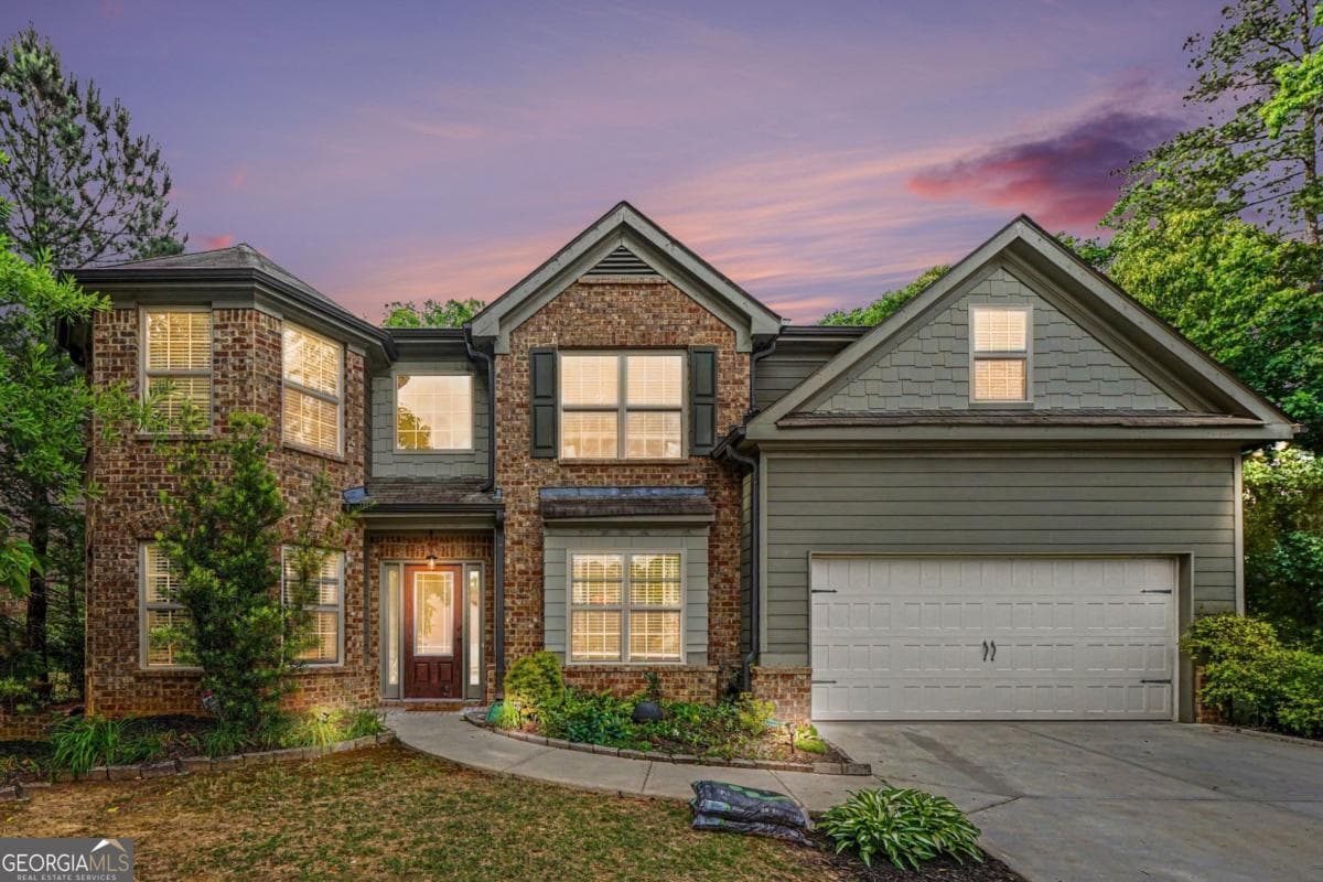 5 bedroom, 3 bathroom, 2,892 sq ft single family residence sold at 2168 Tatum Court, Braselton, GA 30517