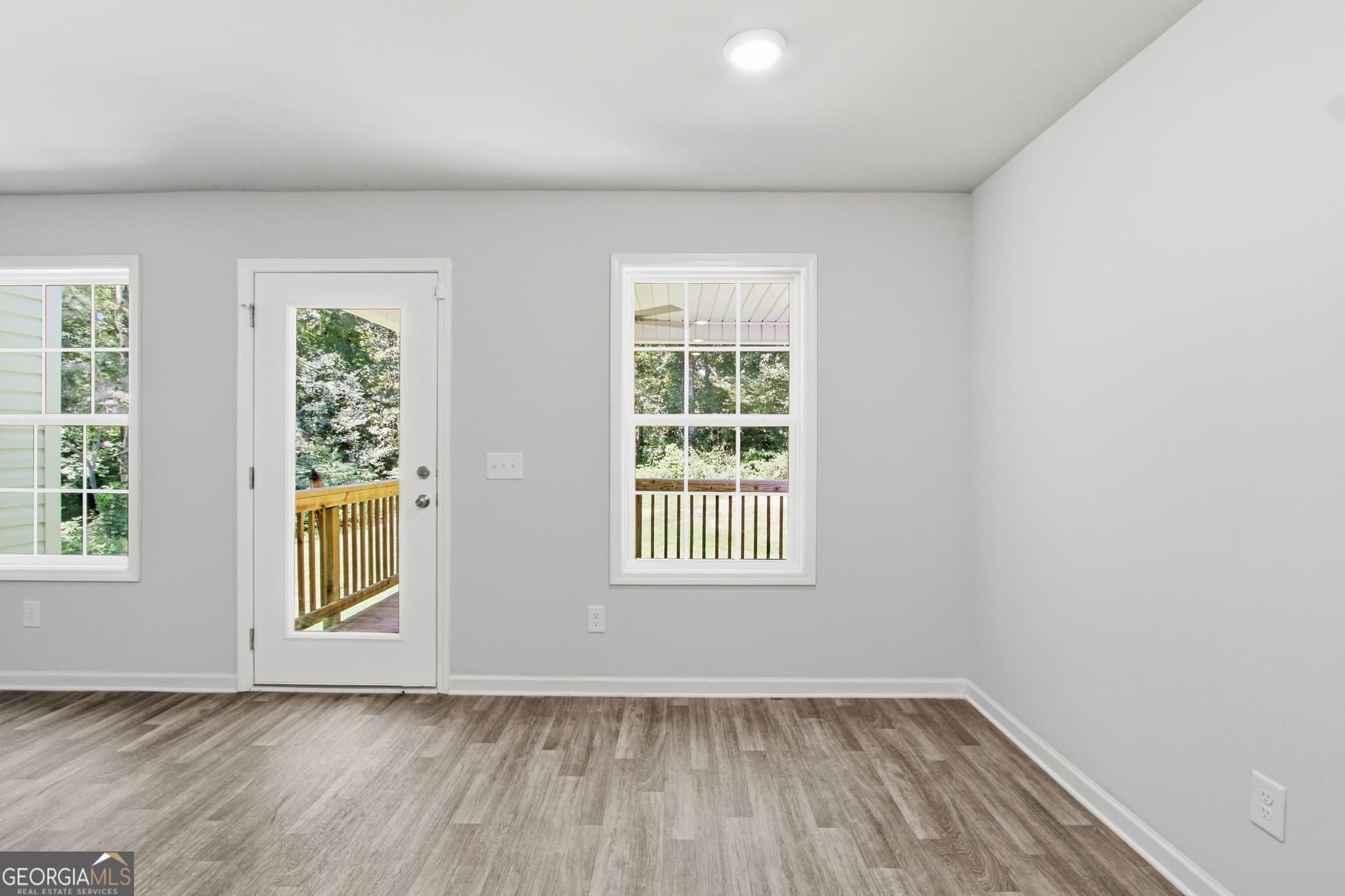 4 bedroom, 3.5 bathroom, 2,261 sq ft single family residence for sale at 522 Mountain Creek Drive, Maysville, GA 30558 — photo 7