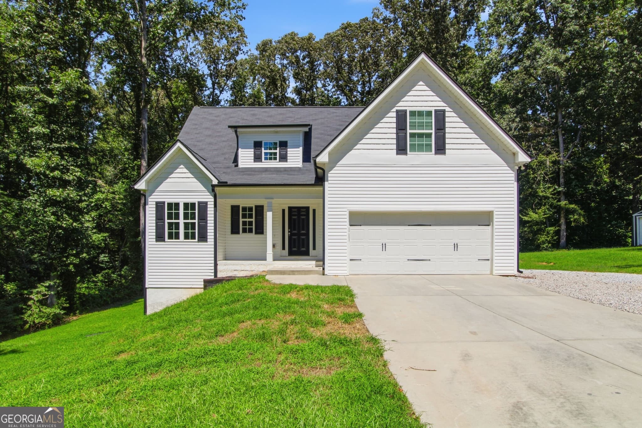 4 bedroom, 3.5 bathroom, 2,261 sq ft single family residence for sale at 522 Mountain Creek Drive, Maysville, GA 30558 — photo 1 of 35