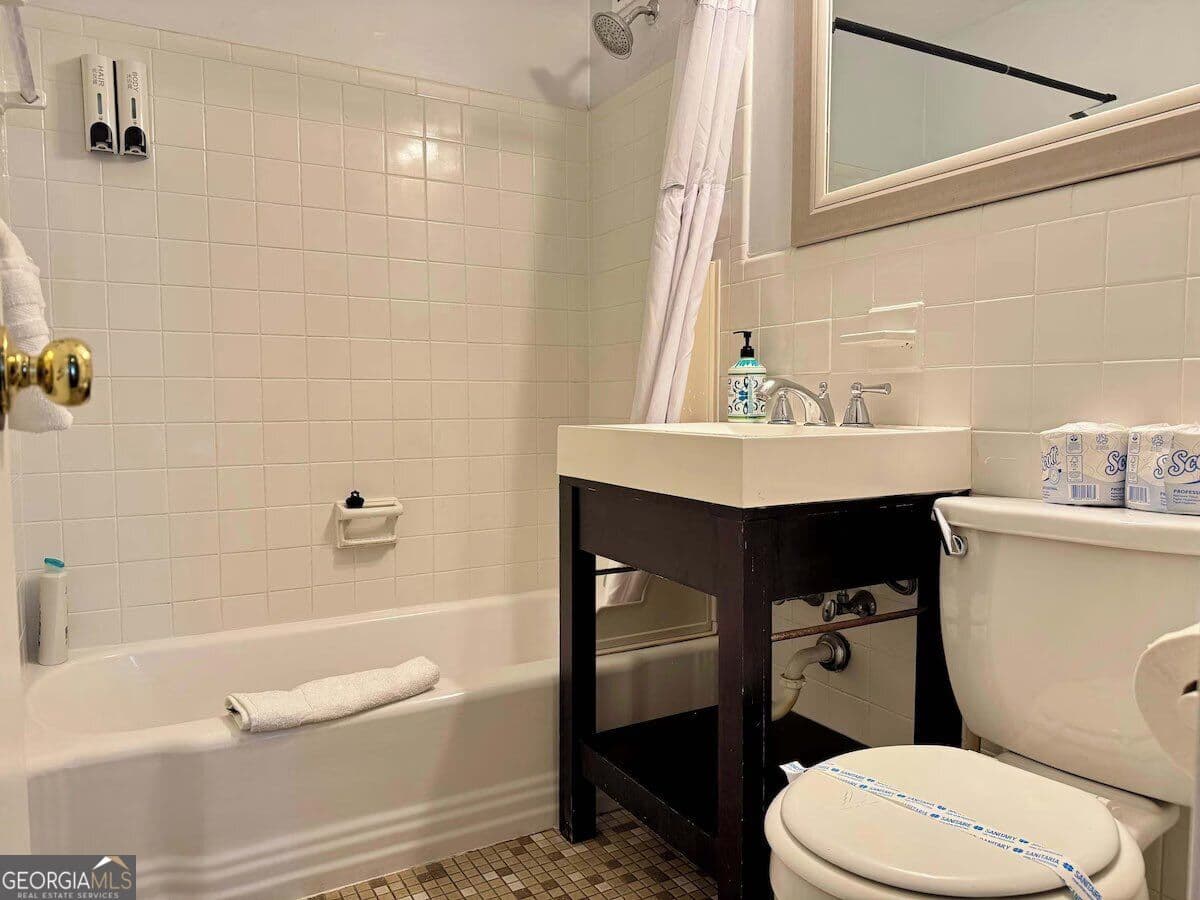 multi family for sale at 215 Piedmont Avenue 301, 404, 807, 1003, 1004, Atlanta, GA 30308 — photo 6