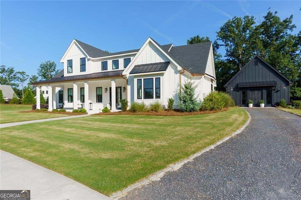 5 bedroom, 6 bathroom, 4,633 sq ft single family residence for sale at 2129 Sugar Pike Road, Woodstock, GA 30188 — photo 4