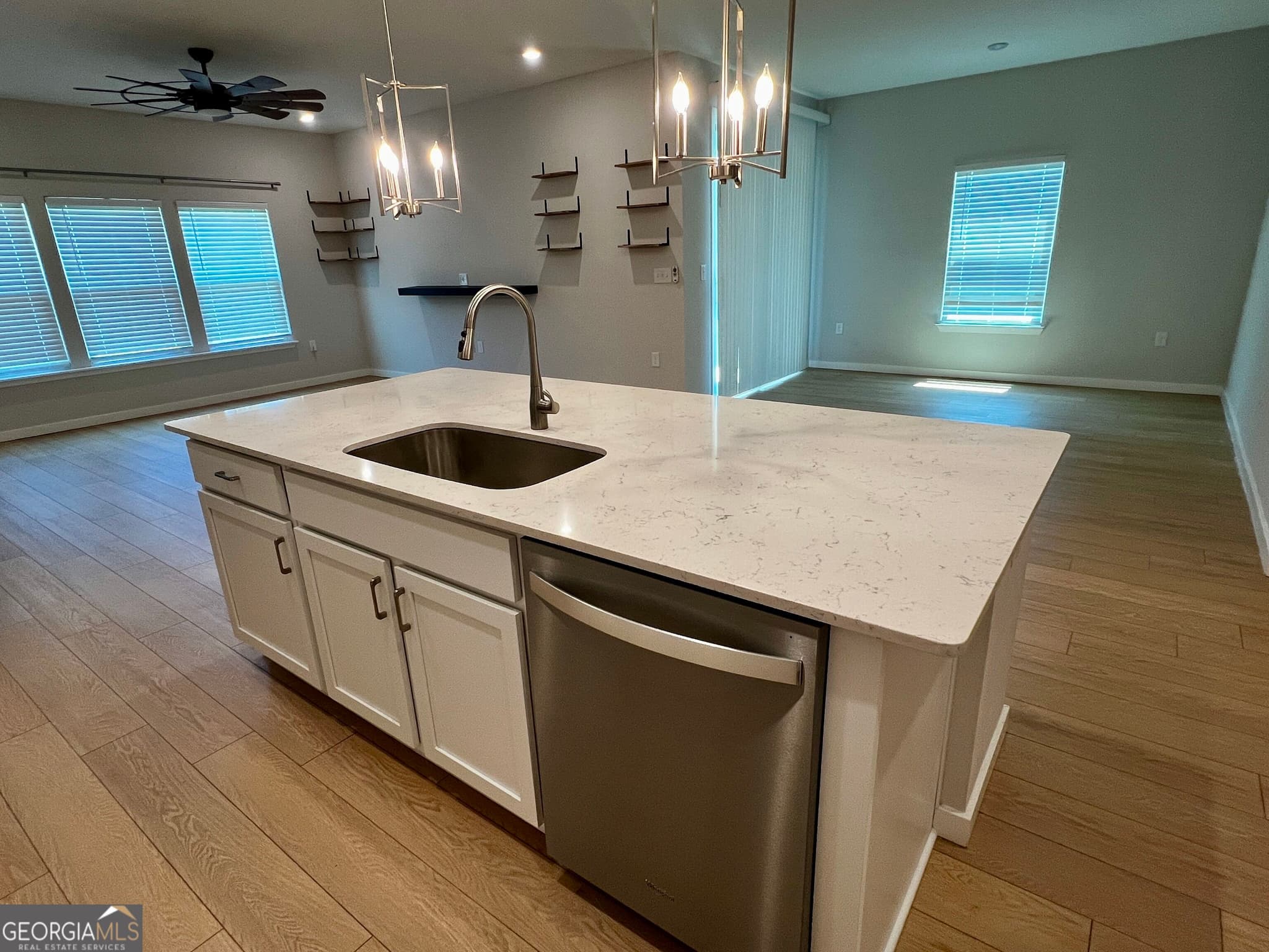 3 bedroom, 2 bathroom, 1,835 sq ft single family residence for rent at 204 Park View Lane, Kingsland, GA 31548 for $2,400 a month — photo 6