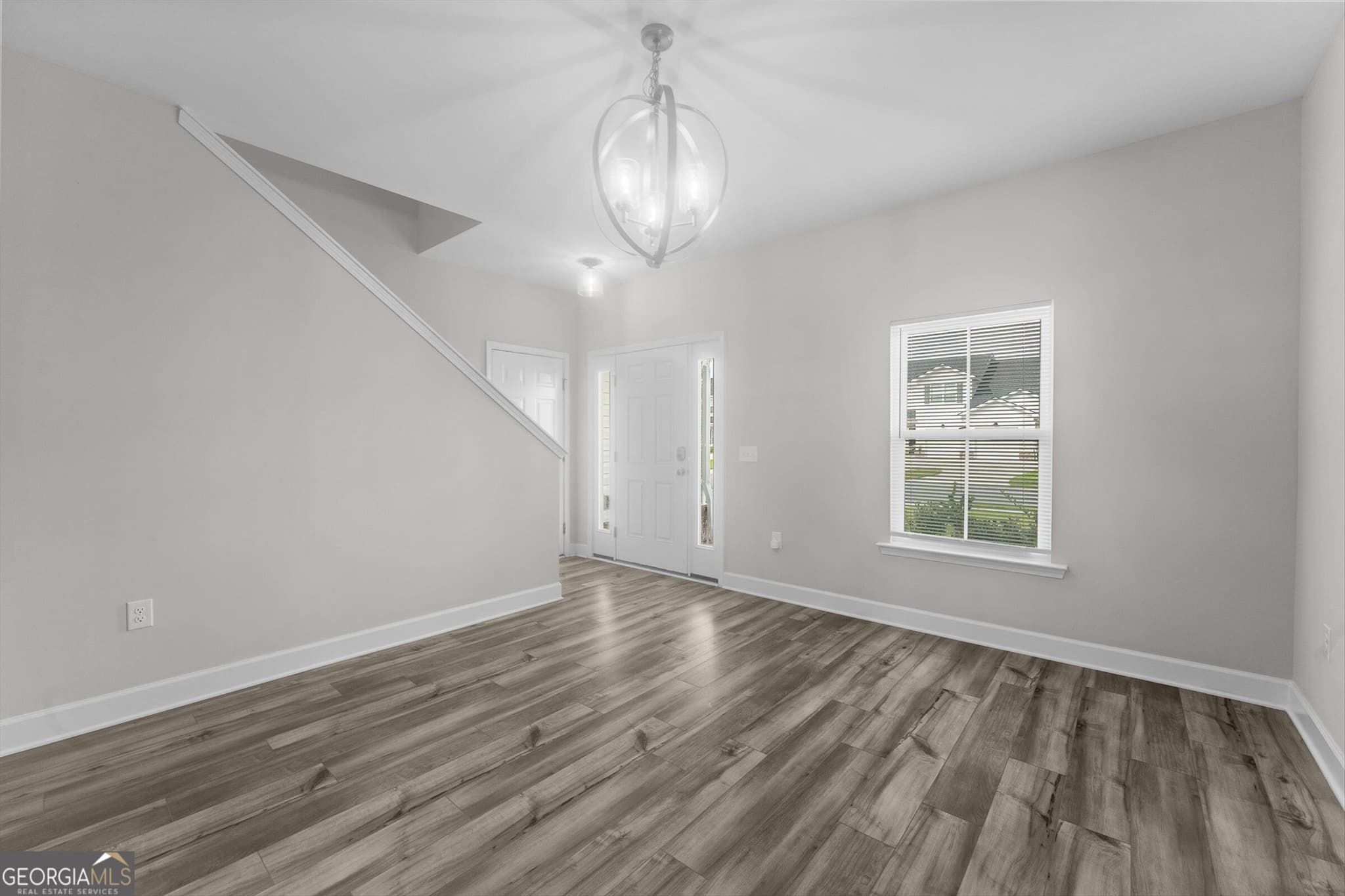 4 bedroom, 2.5 bathroom, 1,694 sq ft townhouse for sale at 220 Haisley Run, Guyton, GA 31312 — photo 5