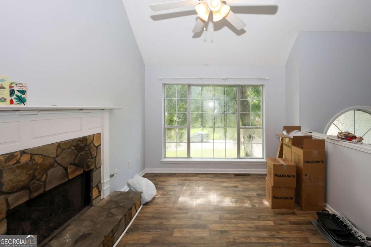 3 bedroom, 3 bathroom, 1,932 sq ft single family residence for sale at 75 Woodland Ridge Circle, Covington, GA 30016 — photo 4