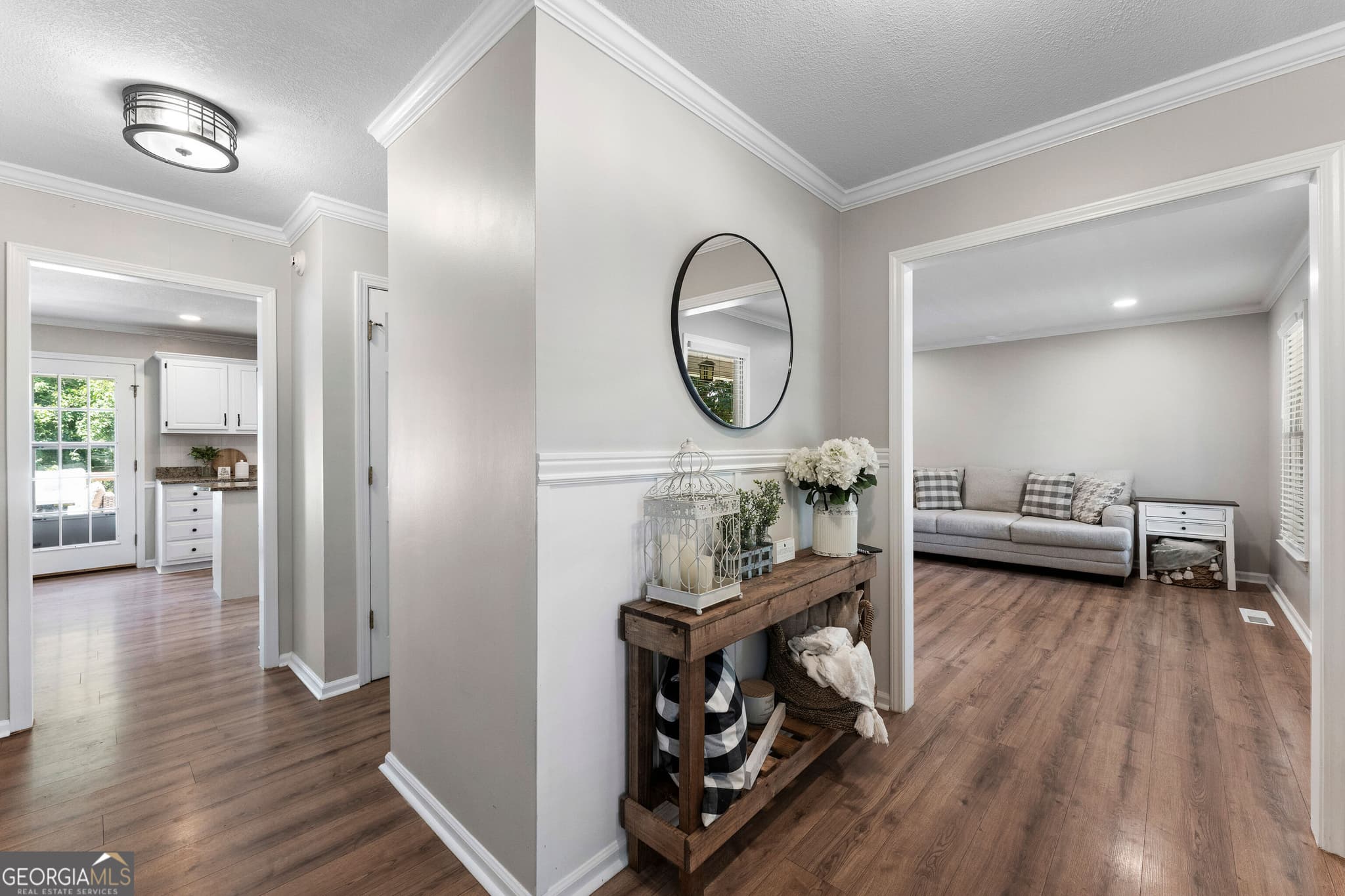 5 bedroom, 4.5 bathroom, 3,678 sq ft single family residence for sale at 9 Topridge Drive, Cartersville, GA 30120 — photo 9