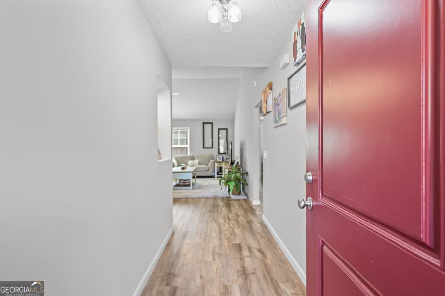 3 bedroom, 2 bathroom, 1,651 sq ft single family residence for sale at 192 Hummingbird Lane, Jesup, GA 31545 — photo 5