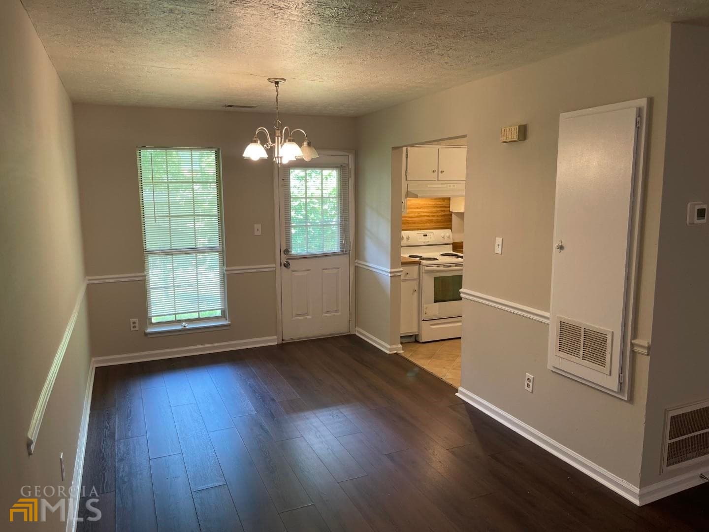 2 bedroom, 2.5 bathroom, 1,190 sq ft single family residence for rent at 314 Harwell Avenue 3, Lagrange, GA 30240 for $995 a month — photo 10
