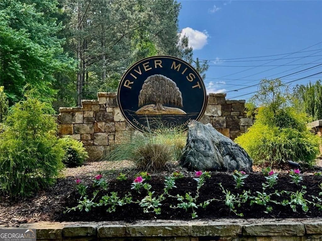 4 bedroom, 3 bathroom, 5,140 sq ft single family residence for sale at 780 River Cliff Court, Suwanee, GA 30024 — photo 3