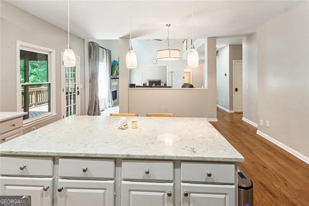 4 bedroom, 3 bathroom, 5,140 sq ft single family residence for sale at 780 River Cliff Court, Suwanee, GA 30024 — photo 9