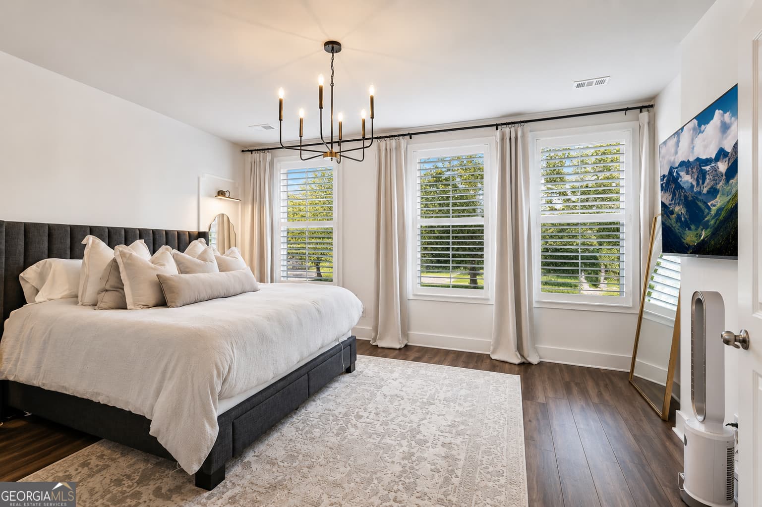 4 bedroom, 3.5 bathroom, 2,582 sq ft townhouse for sale at 220 Mitchell Lane, Woodstock, GA 30188 — photo 5