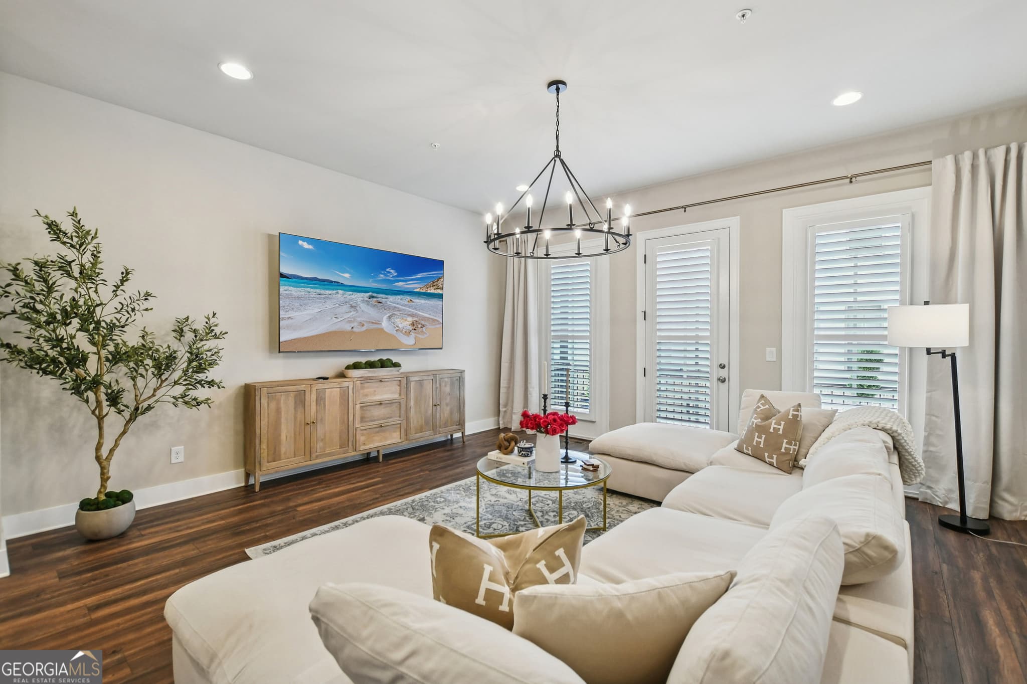 4 bedroom, 3.5 bathroom, 2,582 sq ft townhouse for sale at 220 Mitchell Lane, Woodstock, GA 30188 — photo 8