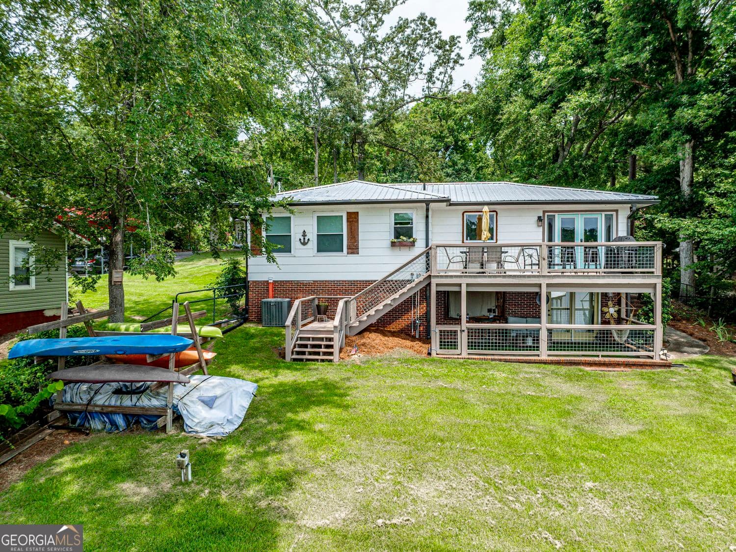 3 bedroom, 2 bathroom, 1,680 sq ft single family residence for sale at 112 Oak Lane, Eatonton, GA 31024 — photo 3