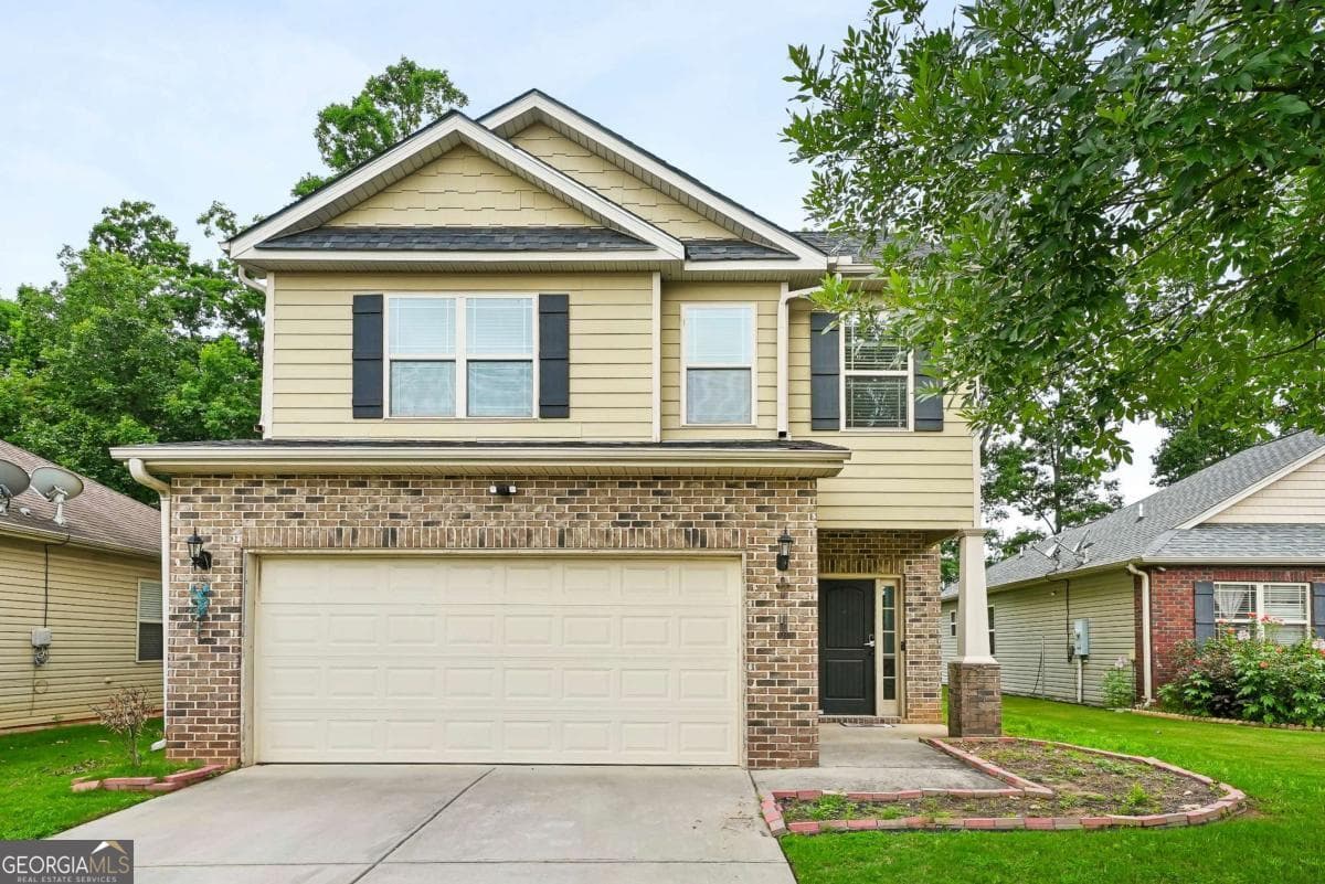 4 bedroom, 2.5 bathroom, 1,966 sq ft single family residence sold at 4998 Summersun Drive, Morrow, GA 30260