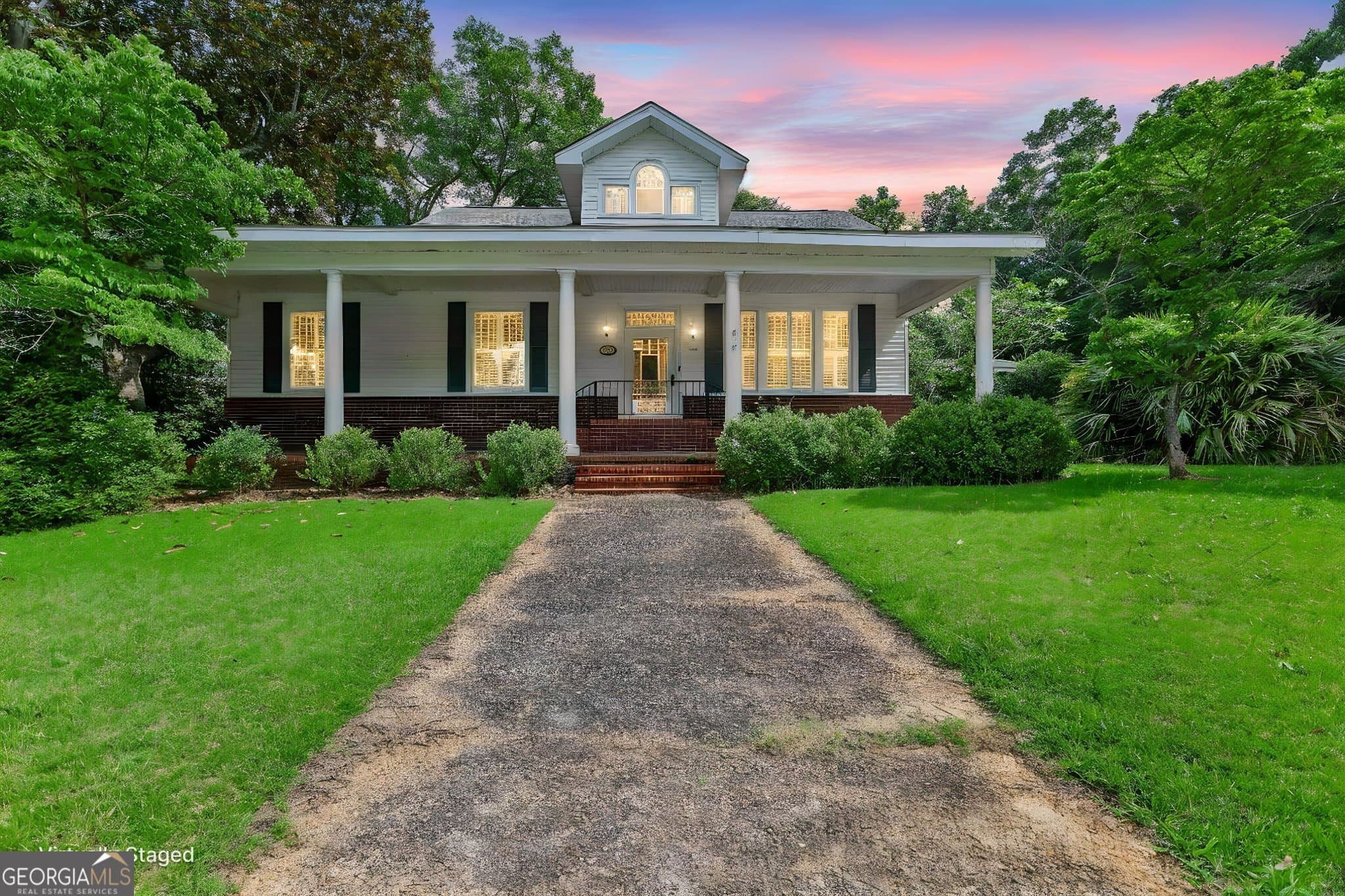 5 bedroom, 3 bathroom, 4,138 sq ft single family residence for sale at 17834 Main Street, Woodbury, GA 30293 — photo 2